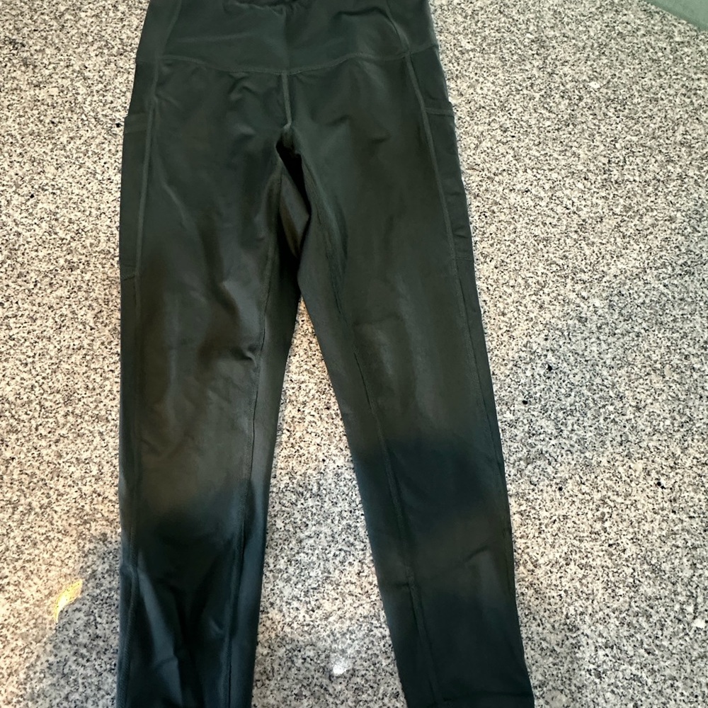 Dark Green High-Waisted Leggings